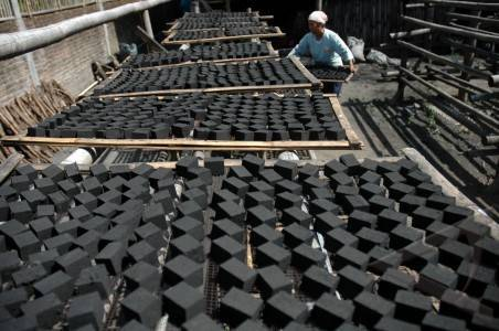 agricultural waste briquettes